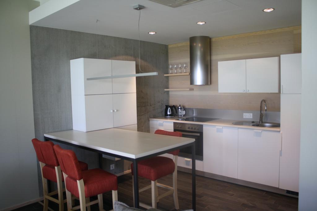 Kuressaare Marina Apartment Zimmer foto